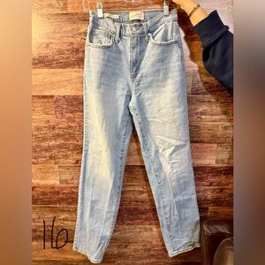 Universal Thread, High Rise 90s Straight, Size 0R
#0016